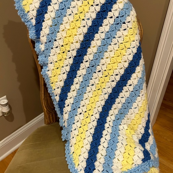 Crotched Afghan Blanket - Blue, Yellow and White Blanket ,Throw, Afghan - - Picture 5 of 14